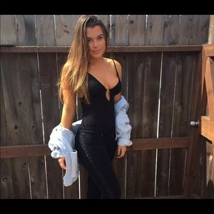 BLACK NWT BODYSUIT